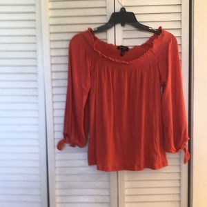 Off shoulders soft cotton Jessica top.
